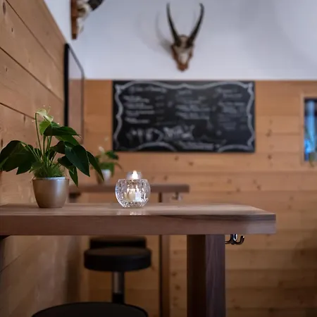 魔羯酒店餐厅 Casti-Wergenstein
