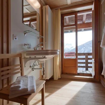 Restaurant Capricorns Hotel 3*